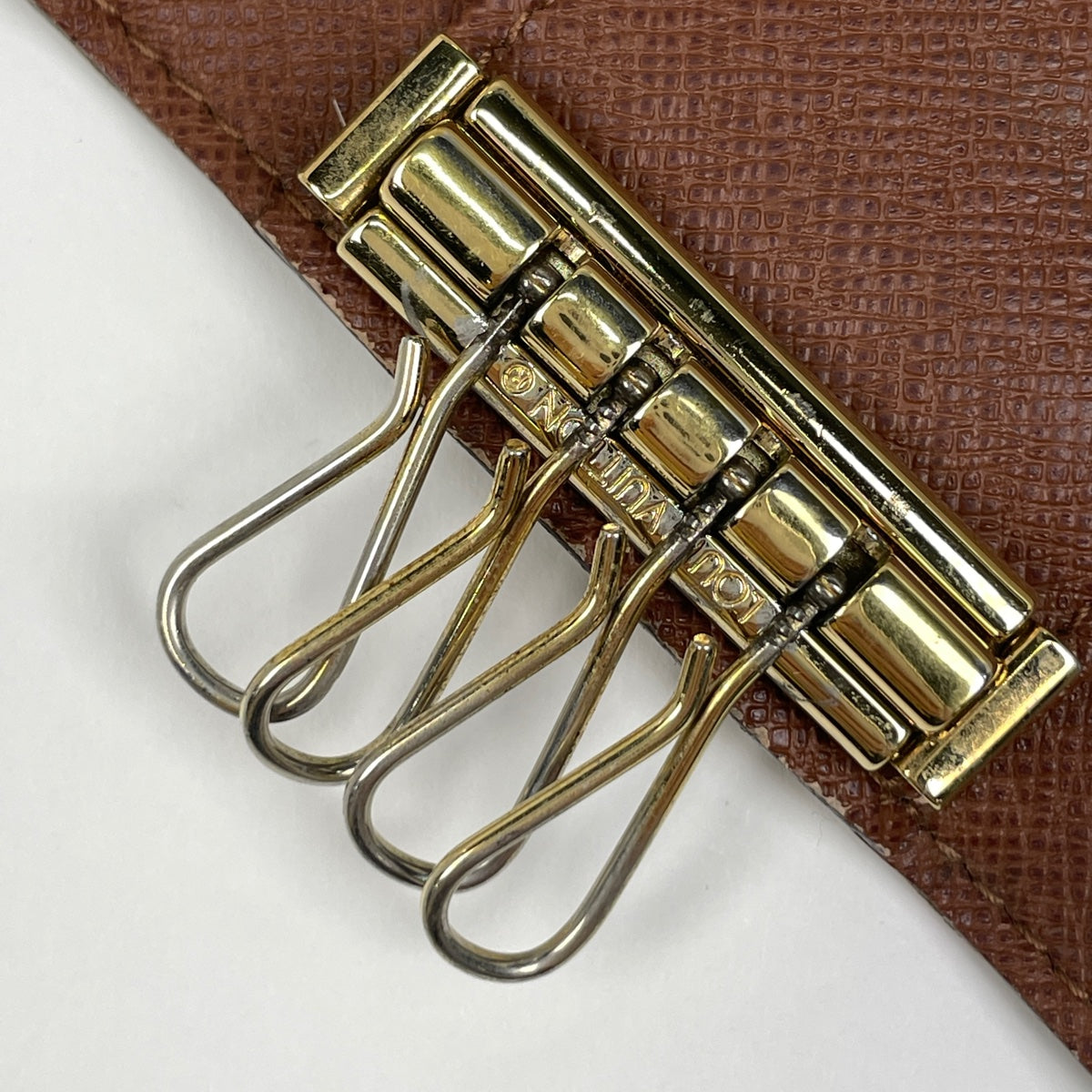 美品　ルイヴィトン　ミュルティクレ4　キーケース　キーホルダー　モノグラム 楽天市場】ルイヴィトン キーケース モノグラム マルチカラー