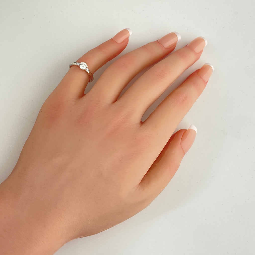 ダイヤモンド デザインリング プラチナ 指輪 メレダイヤ リング 7号 Pt900 ダイヤモンド レディース 【中古】nbjwl