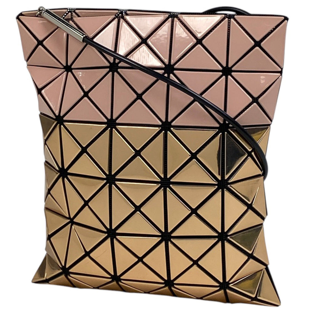 イッセイミヤケ バオバオ ショルダーバッグ 斜め掛け ショルダーバッグ PVC ピンク ゴールド レディース 【中古】brbag