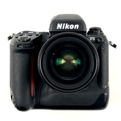 ニコン Nikon F5 ＋ AF NIKKOR 35-70mm F2.8D フィルム オートフォーカス 一眼レフカメラ 【中古】