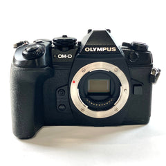 オリンパス OLYMPUS E-M1 Mark II ボディ デジタル ミラーレス 一眼カメラ 【中古】