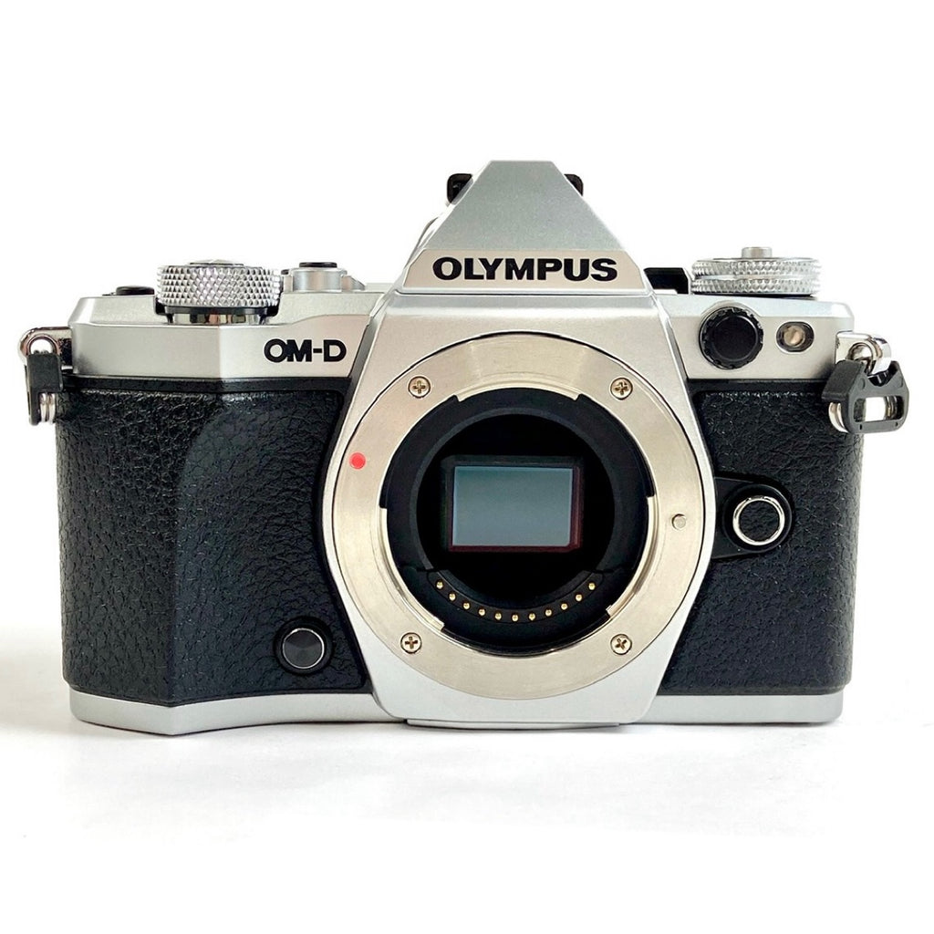 オリンパス OLYMPUS OM-D E-M5 Mark II ボディ シルバー デジタル ミラーレス 一眼カメラ 【中古】