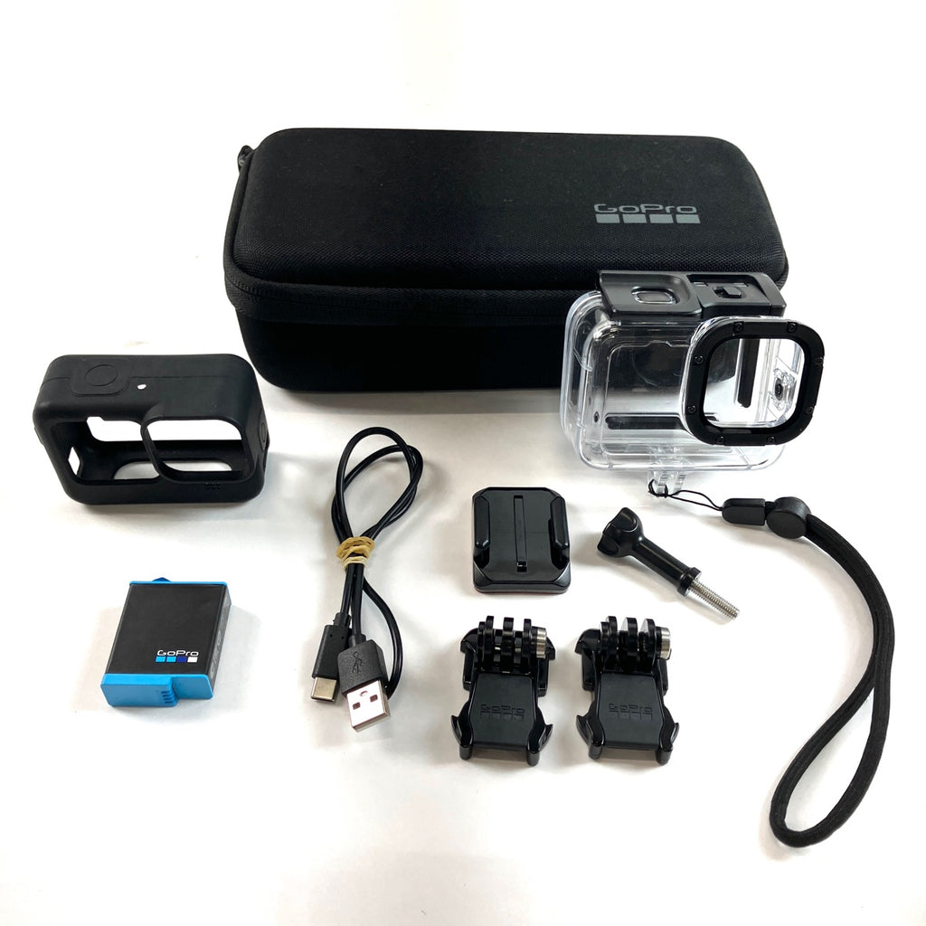 ゴープロ GoPro HERO10 Black Special Bundle CHDRB-101FW コンパクトデジタルカメラ 【中古】