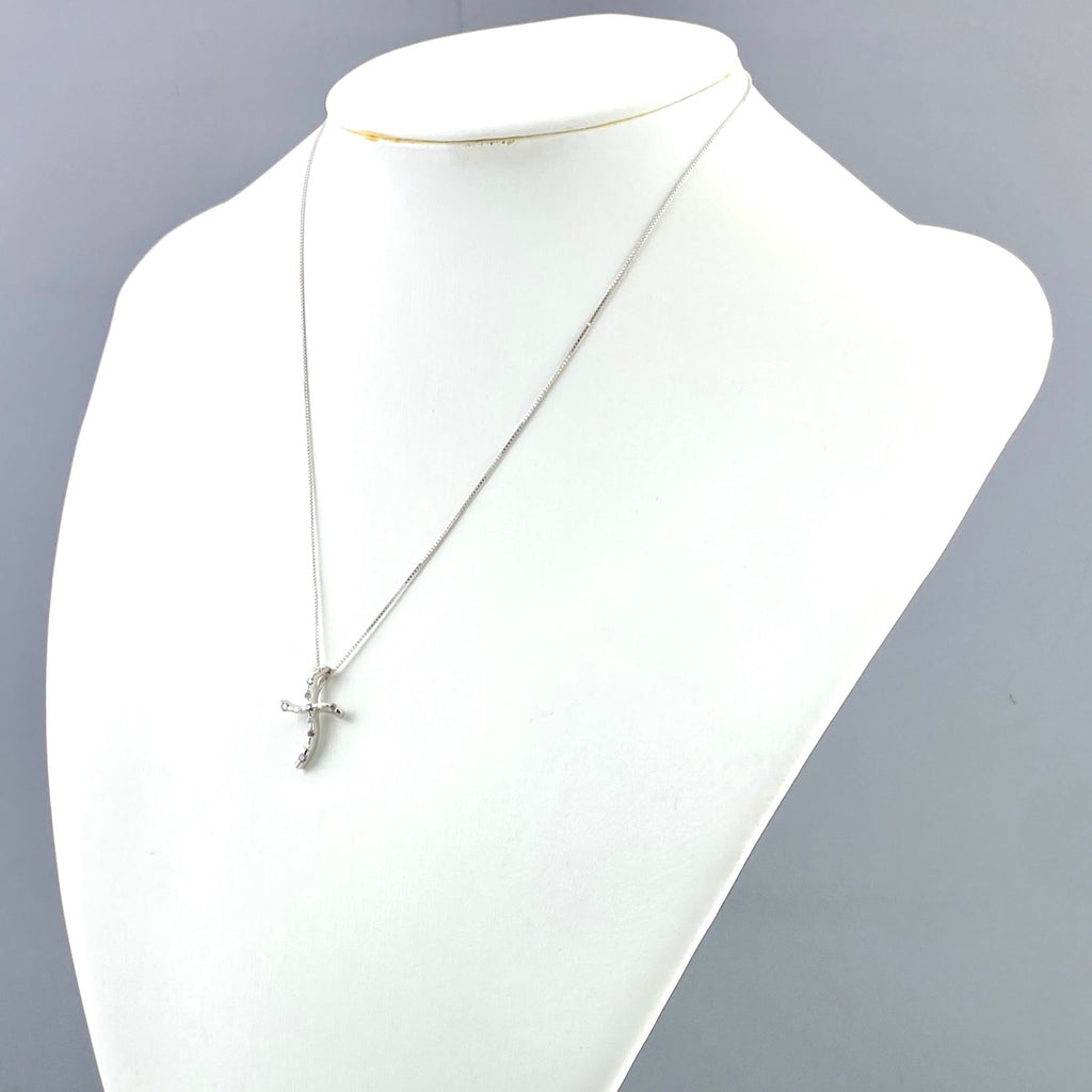 クロスモチーフ デザインネックレス WG ホワイトゴールド ペンダント メレダイヤ 十字架 ネックレス K18 WG ダイヤモンド レディース 【中古】nbjwl