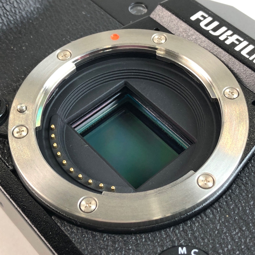 富士フイルム FUJIFILM X-T10 ボディ ブラック デジタル ミラーレス 一眼カメラ 【中古】