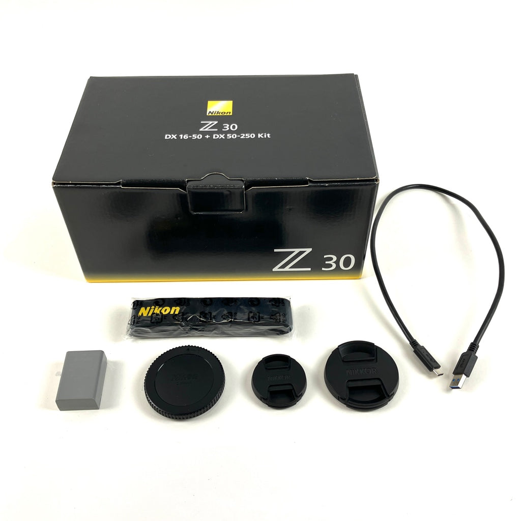ニコン Nikon Z30 ダブルズームキット デジタル ミラーレス 一眼カメラ 【中古】