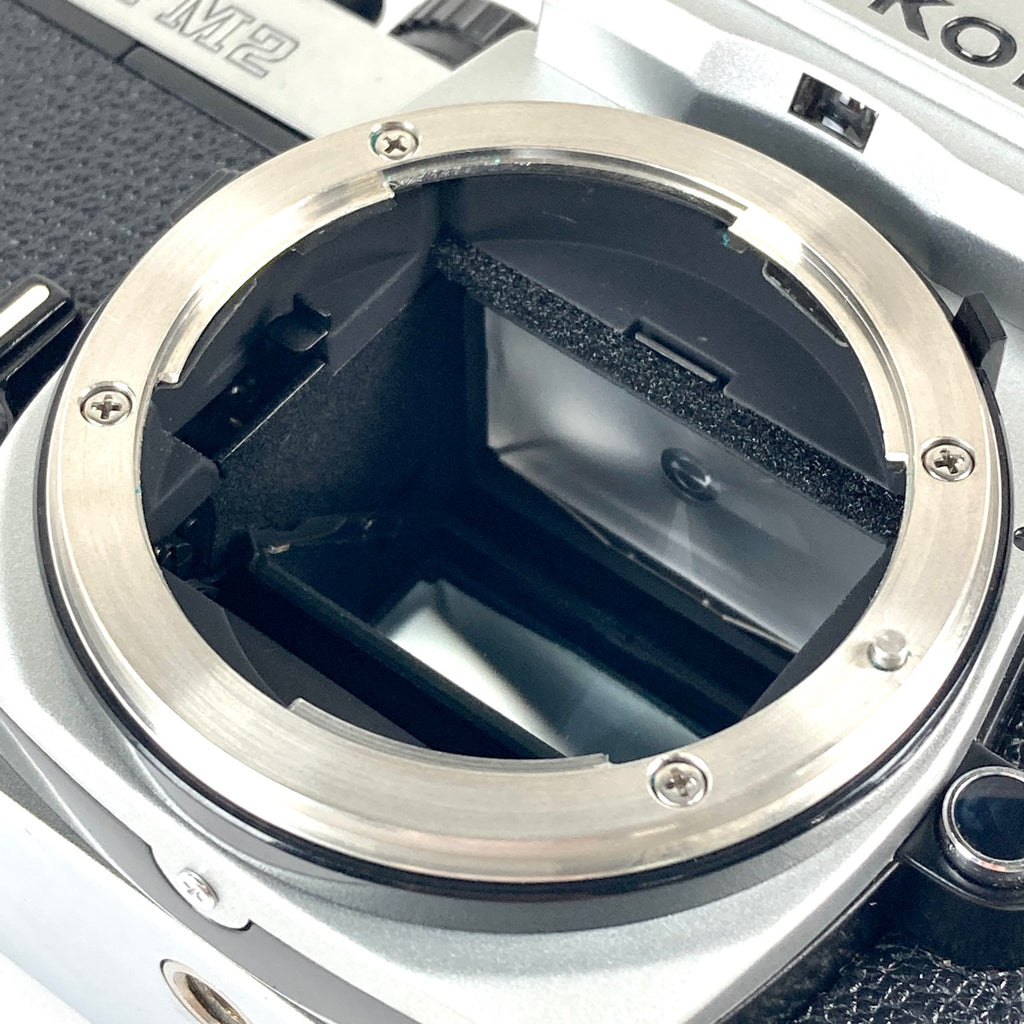 【在庫一掃】 ニコン Nikon NEW FM2 シルバー ボディ フィルム マニュアルフォーカス 一眼レフカメラ 【中古】