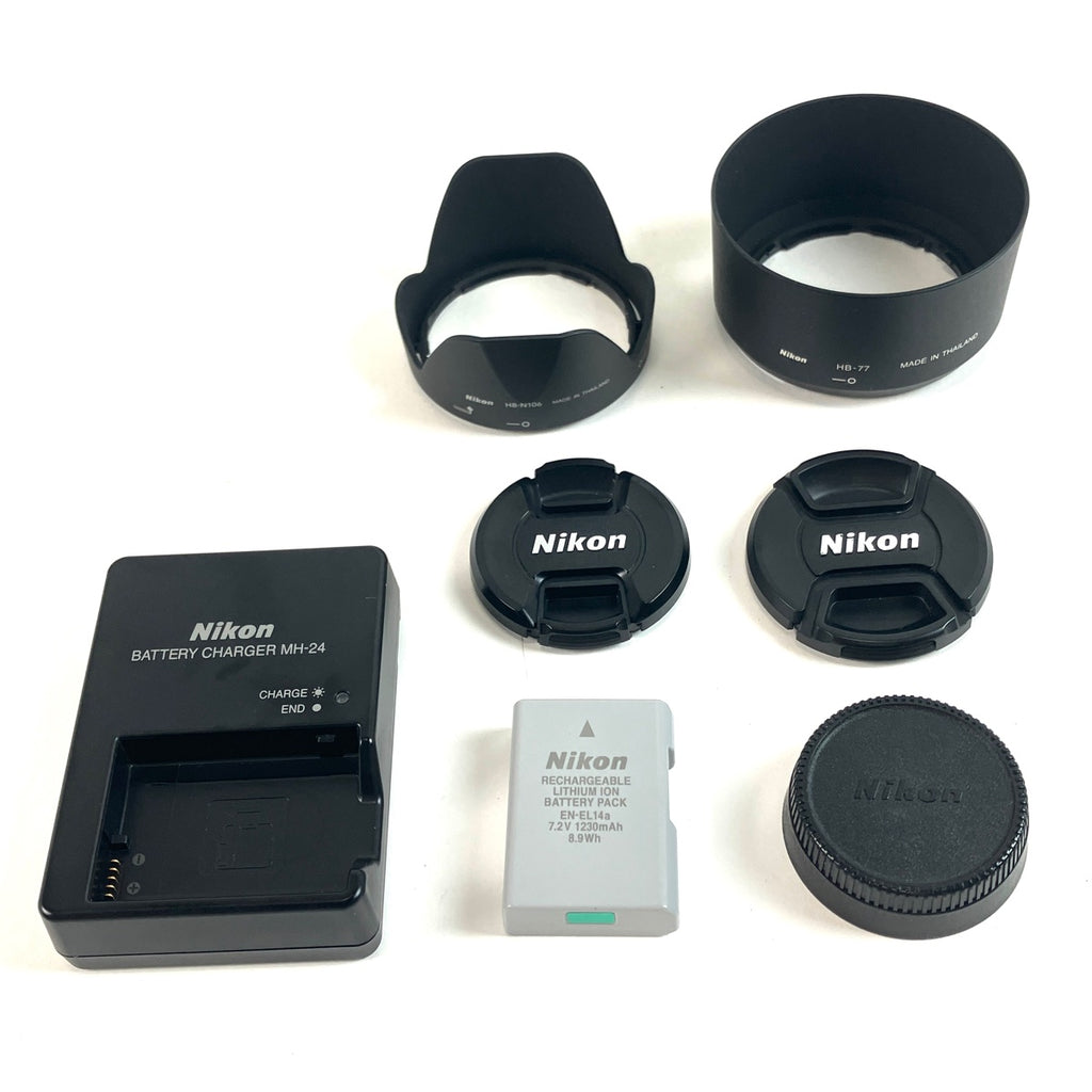 ニコン Nikon D5600 ダブルズームキット デジタル 一眼レフカメラ 【中古】