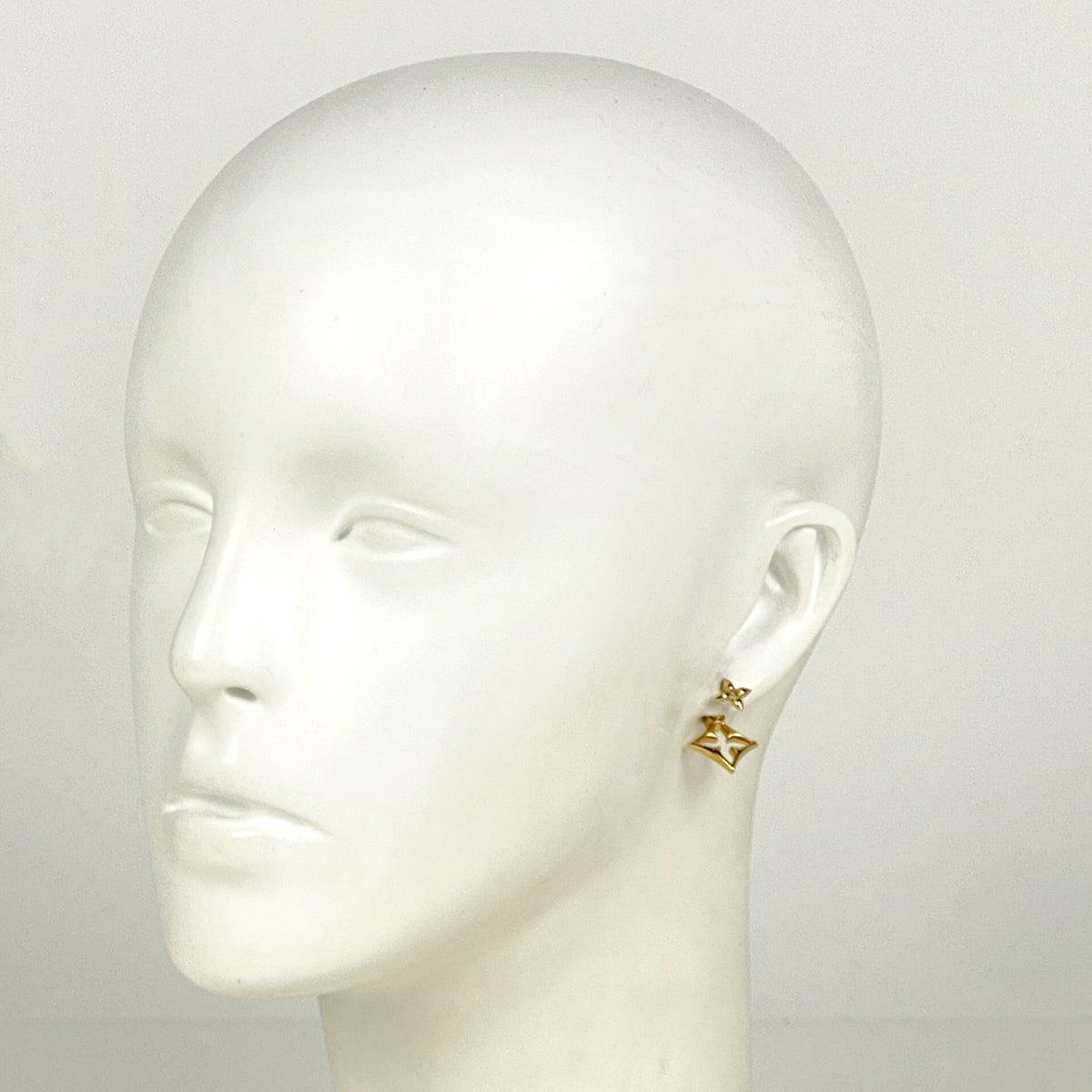 バイセル公式】ルイ・ヴィトン ピアス LV フラワーグラム ブックル