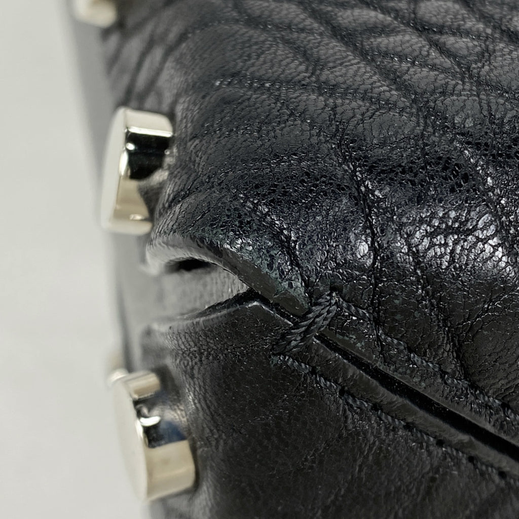 ジミーチュウ ロゴ ショルダーバッグ 斜め掛け スタッズ ショルダーバッグ レザー ブラック レディース 【中古】 brbag