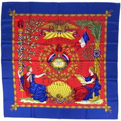 エルメス カレ 90 LIBERTE EGALITE FRATERNITE REPUBLIQUE FRANCAISE 1789 1789年フランス革命を記念して スカーフ シルク ブルー レッド マルチカラー レディース 【中古】 
 ラッピング可