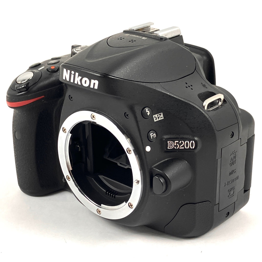 ニコン Nikon D5200 18-55 VR レンズキット ブラック デジタル 一眼レフカメラ 【中古】