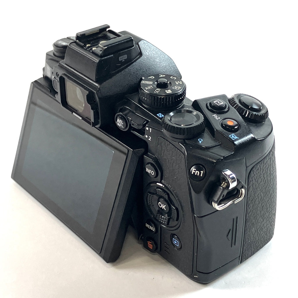 オリンパス OLYMPUS OM-D E-M1＋M.ZUIKO DIGITAL ED 9-18mm F4.0-5.6［ジャンク品］ デジタル ミラーレス 一眼カメラ 【中古】