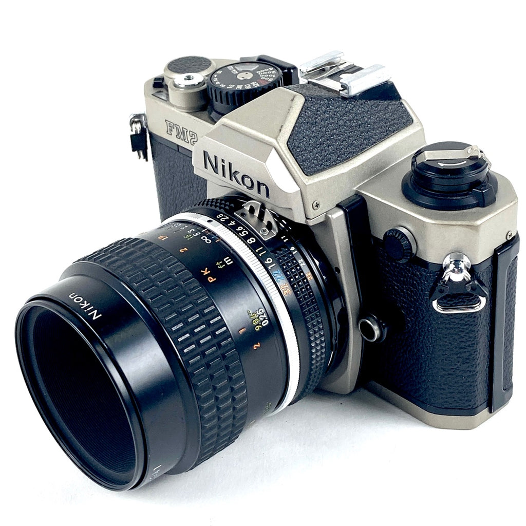 ニコン Nikon NEW FM2/T＋Ai-S Micro-NIKKOR 55mm F2.8 フィルム マニュアルフォーカス 一眼レフカメラ 【中古】