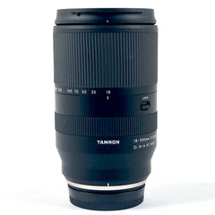 タムロン TAMRON 18-300mm F3.5-6.3 Di III-A VC VXD B061X (フジフイルムX用) 一眼カメラ用レンズ（オートフォーカス） 【中古】