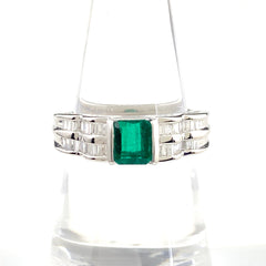 エメラルド デザインリング プラチナ 指輪 メレダイヤ リング 15号 Pt900 エメラルド ダイヤモンド レディース 【中古】nbjwl