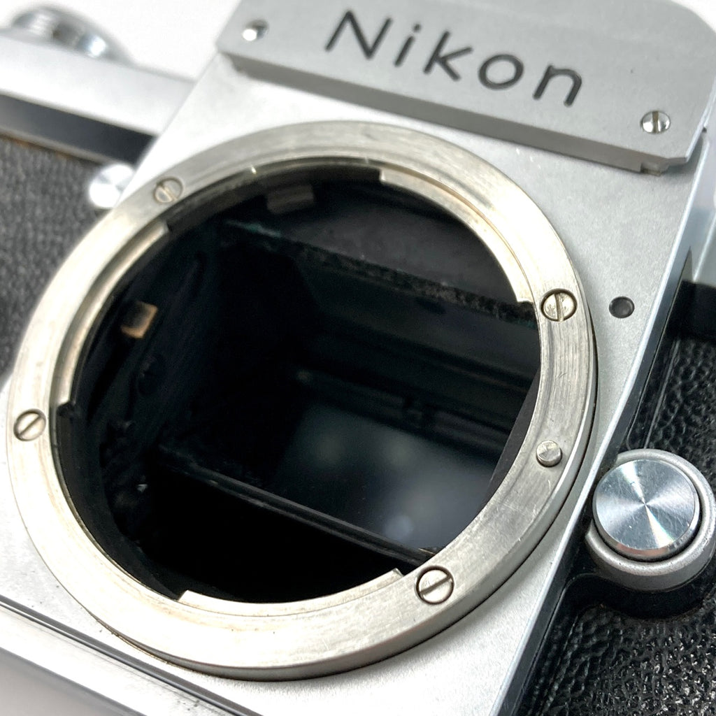 ニコン Nikon F アイレベル シルバー + NIKKOR 24mm F2.8 ［ジャンク品］ フィルム マニュアルフォーカス 一眼レフカメラ 【中古】