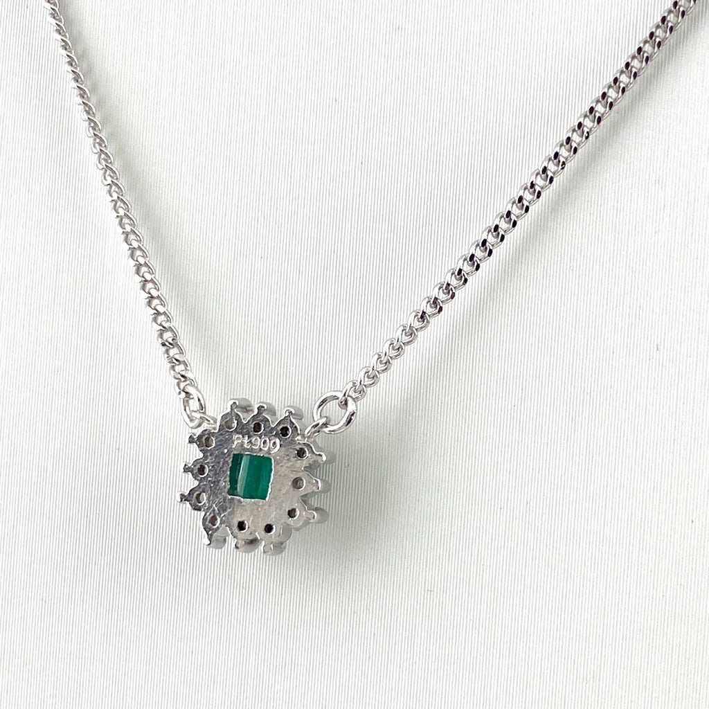 エメラルド デザインネックレス プラチナ ペンダント メレダイヤ ダイヤモンド ネックレス Pt900 Pt850 エメラルド レディース 【中古】nbjwl