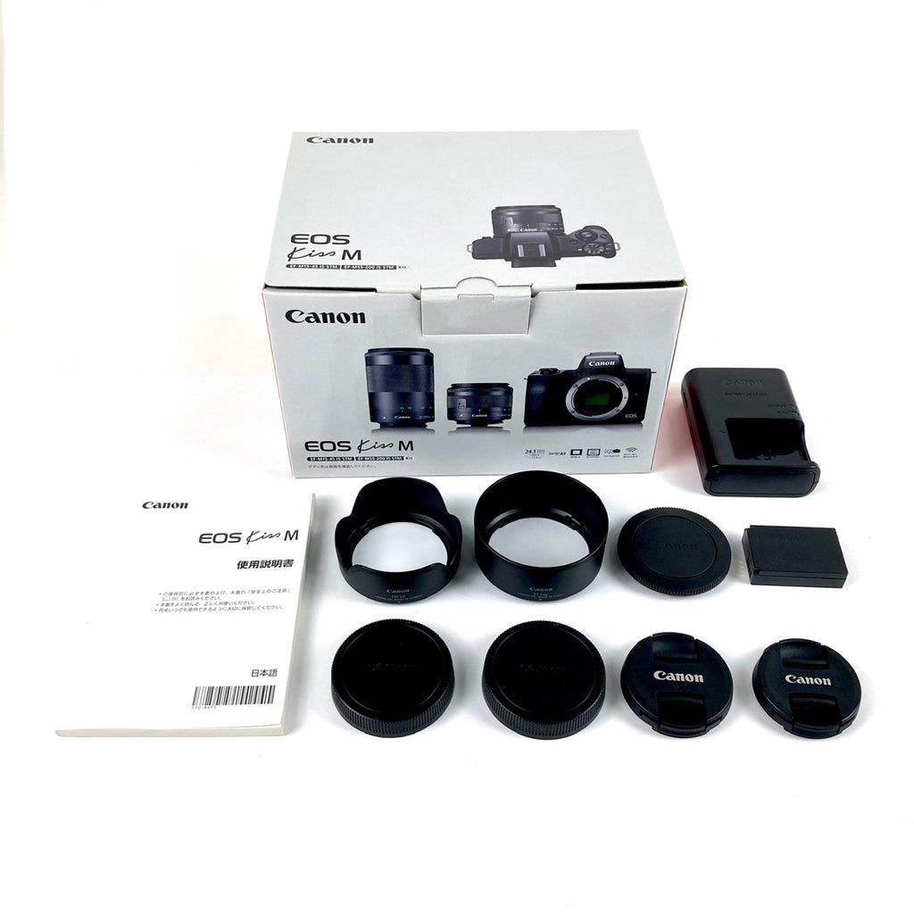 キヤノン Canon EOS Kiss M ダブルズームキット ブラック デジタル ミラーレス 一眼カメラ 【中古】