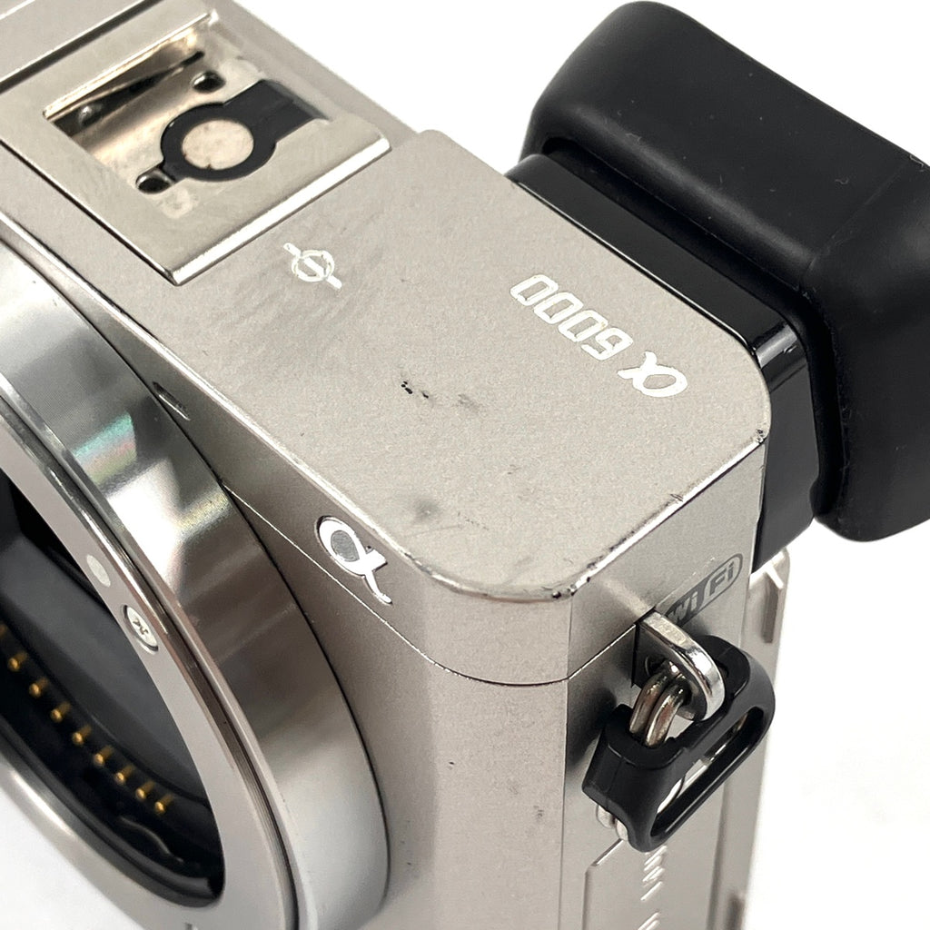 ソニー SONY α6000 パワーズームレンズキット ILCE-6000L S シルバー デジタル ミラーレス 一眼カメラ 【中古】