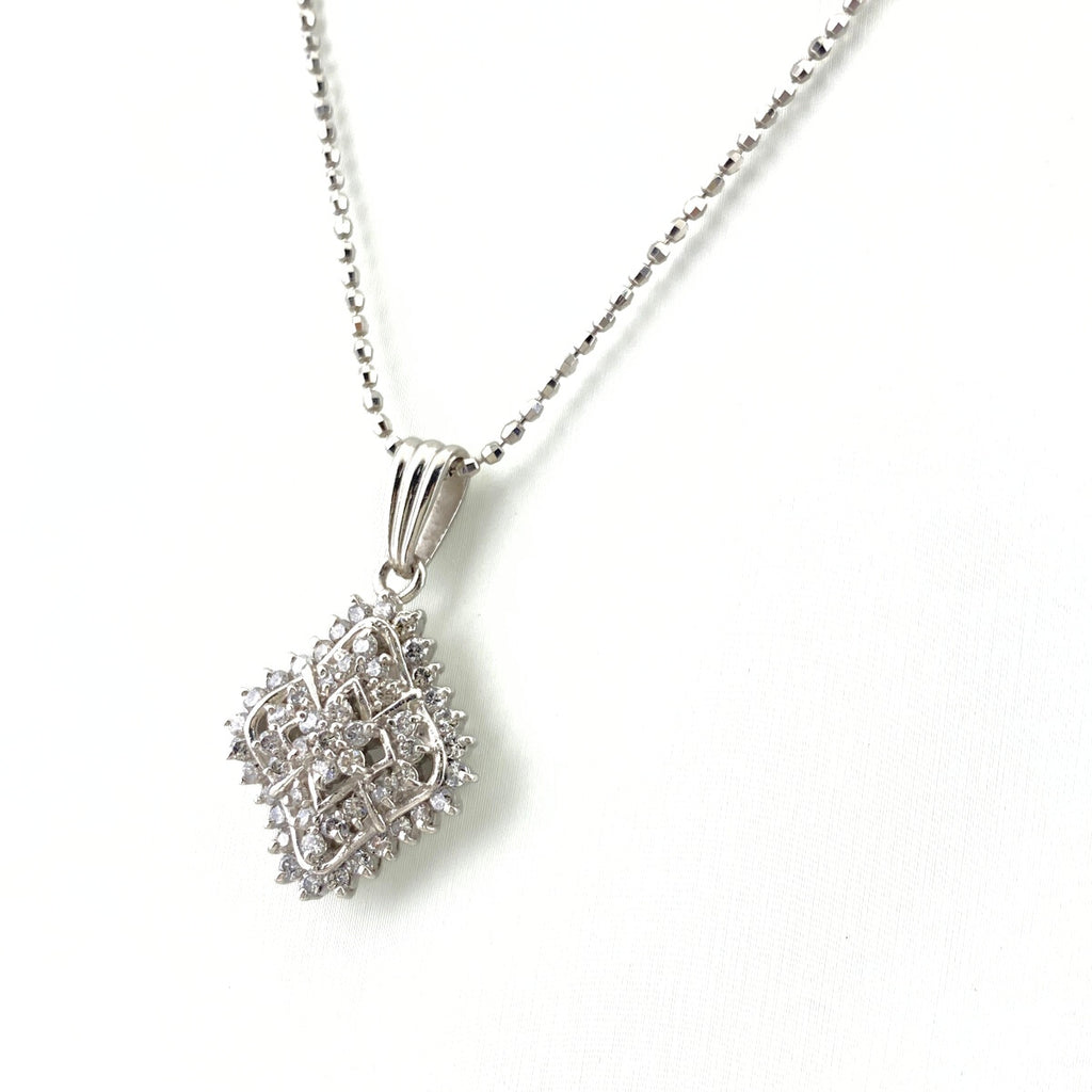 メレダイヤ デザインネックレス プラチナ ペンダント ネックレス Pt900 Pt850 ダイヤモンド レディース 【中古】nbjwl
