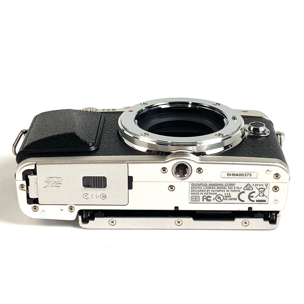 オリンパス OLYMPUS PEN Lite E-PL7 14-42mm EZレンズキット シルバー デジタル ミラーレス 一眼カメラ 【中古】