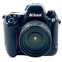 ニコン Nikon F5 + AF NIKKOR 24-120mm F3.5-5.6D フィルム オートフォーカス 一眼レフカメラ 【中古】