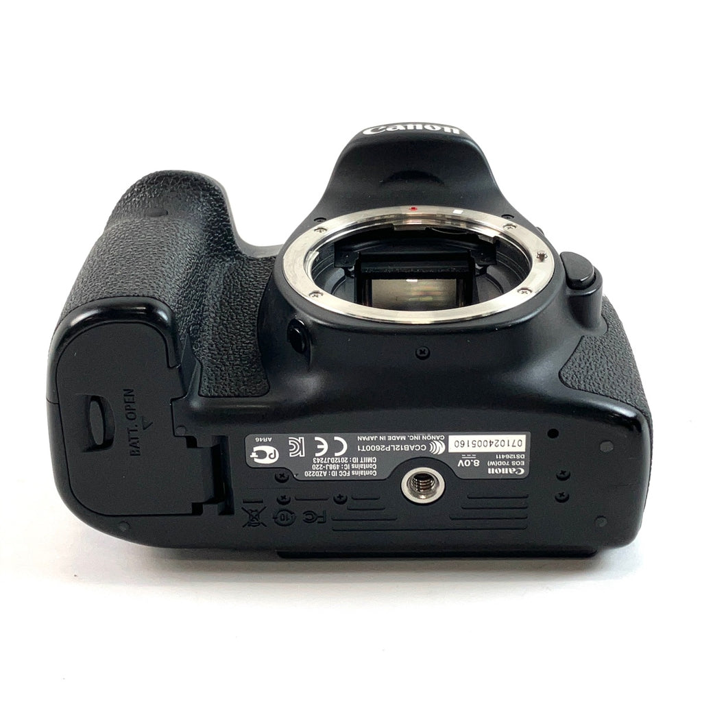 キヤノン Canon EOS 70D EF-S 18-135 IS STM レンズキット デジタル 一眼レフカメラ 【中古】