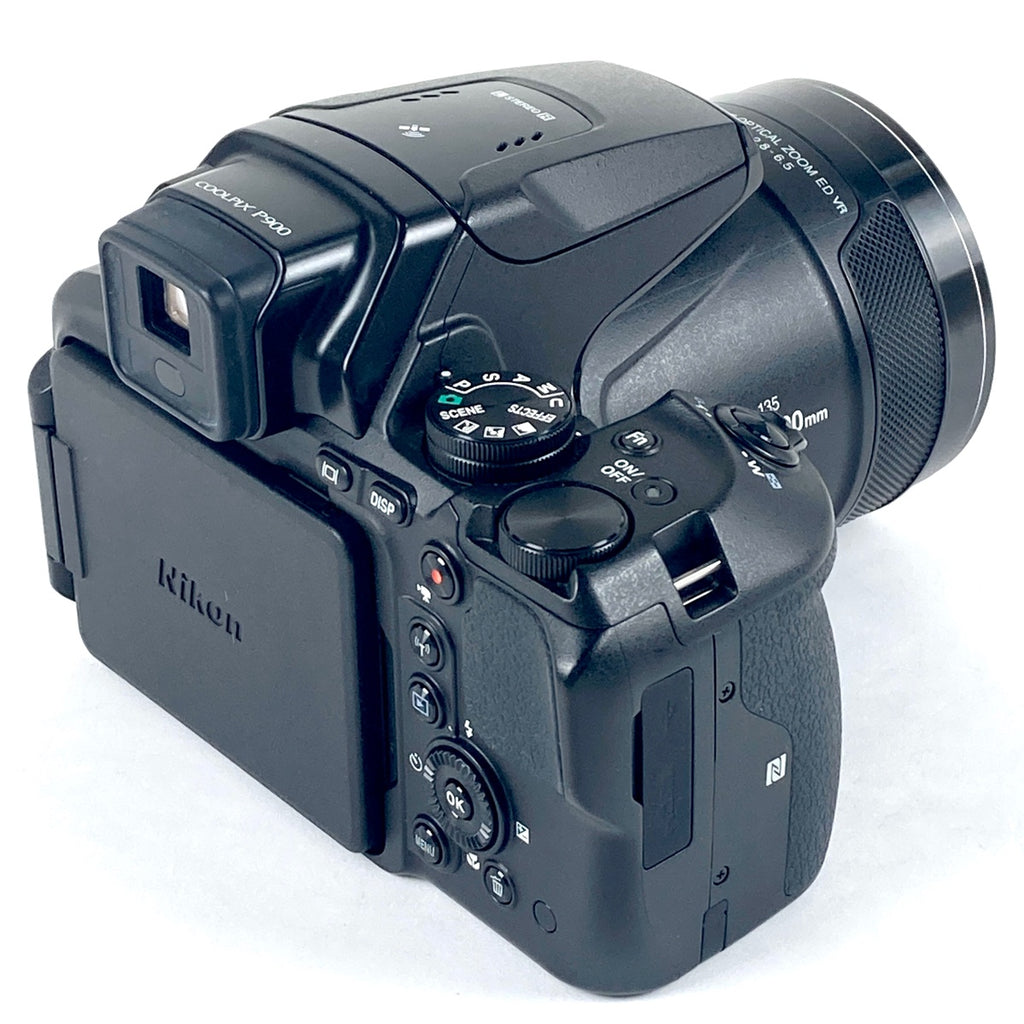 ニコン Nikon COOLPIX P900 コンパクトデジタルカメラ 【中古】