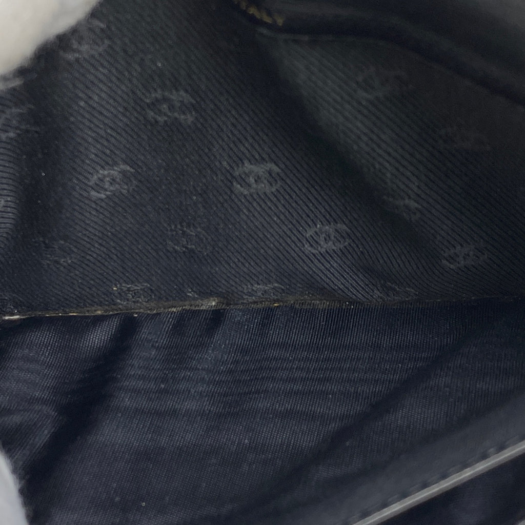 シャネル ココボタン 二つ折り 長財布 長財布 レザー ブラック レディース 【中古】brbag