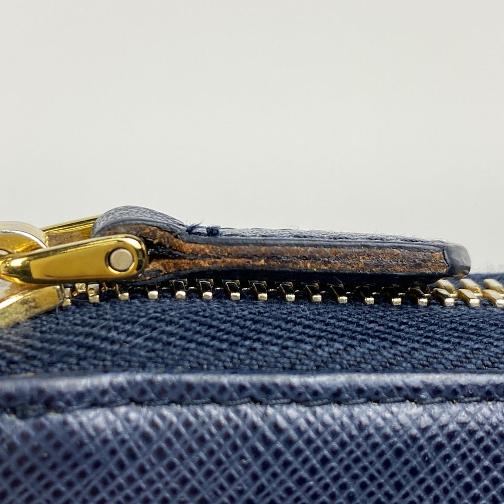 プラダ ロゴ ラウンドファスナー 長財布 ラウンドジップ 長財布 レザー ネイビー 1ML506 レディース 【中古】brbag