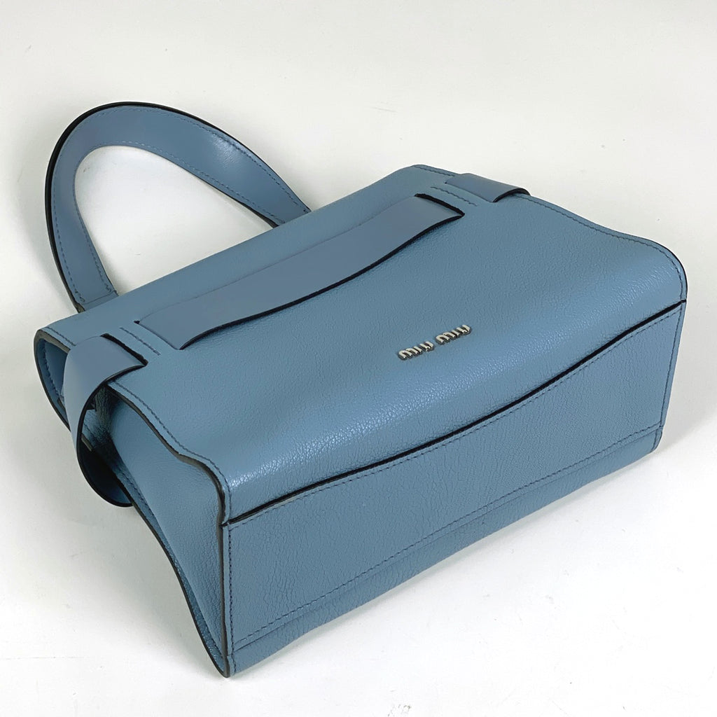 【最終値引き】 ミュウ ミュウ ロゴ ハンドバッグ 2WAY ショルダーバッグ ターンロック ハンドバッグ レザー ライトブルー レディース 【中古】brbag