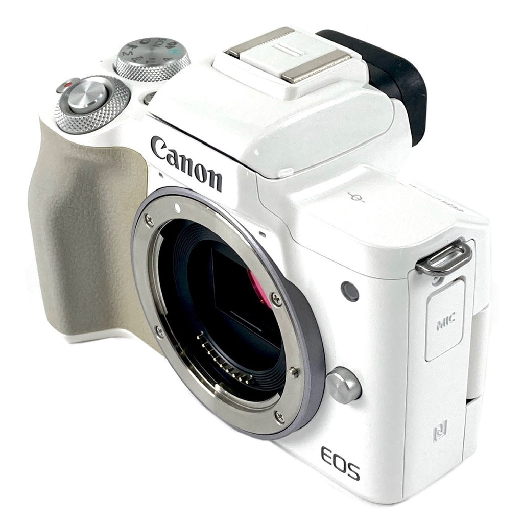 キヤノン Canon EOS Kiss M ダブルレンズキット ホワイト デジタル ミラーレス 一眼カメラ 【中古】