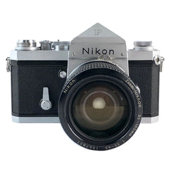 ニコン Nikon F アイレベル シルバー ＋ Ai-S NIKKOR 35-105mm F3.5-4.5 フィルム マニュアルフォーカス 一眼レフカメラ 【中古】