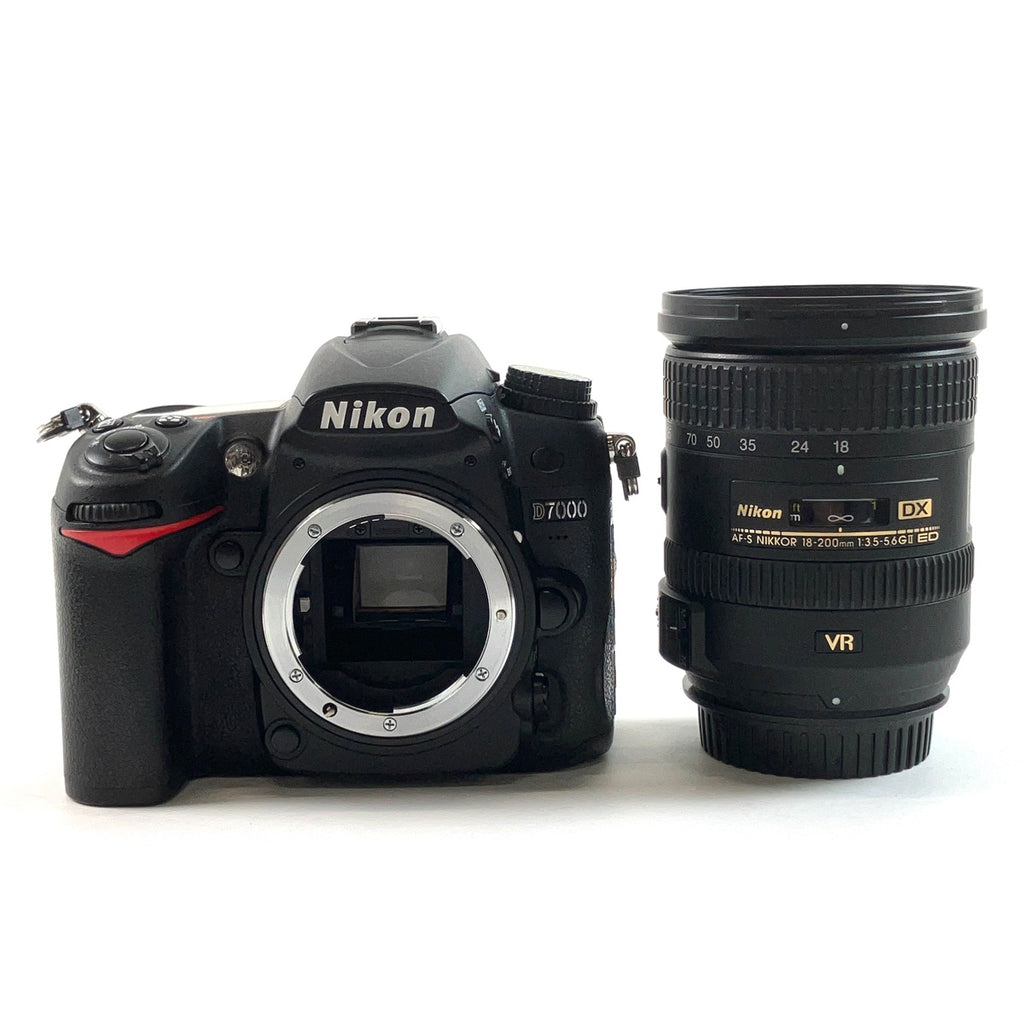 ニコン Nikon D7000 18-200 VR II レンズキット デジタル 一眼レフカメラ 【中古】