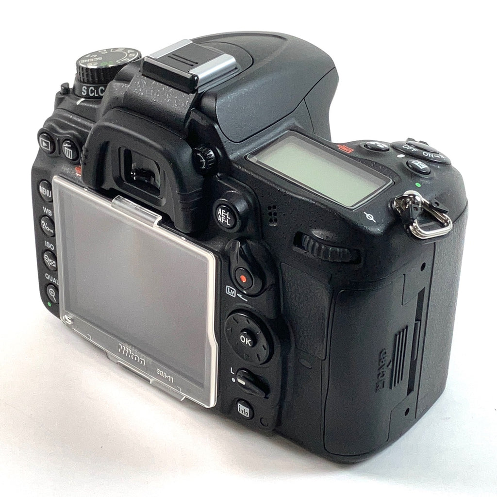 ニコン Nikon D7000 18-200 VR II レンズキット デジタル 一眼レフカメラ 【中古】