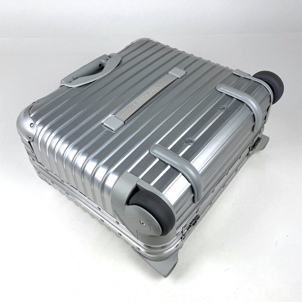 リモワ トパーズ ビジネス トローリー 2輪 TSAロック TOPAS BUSINESS TROLLY キャリーバッグ アルミ シルバー レディース 【中古】brbag