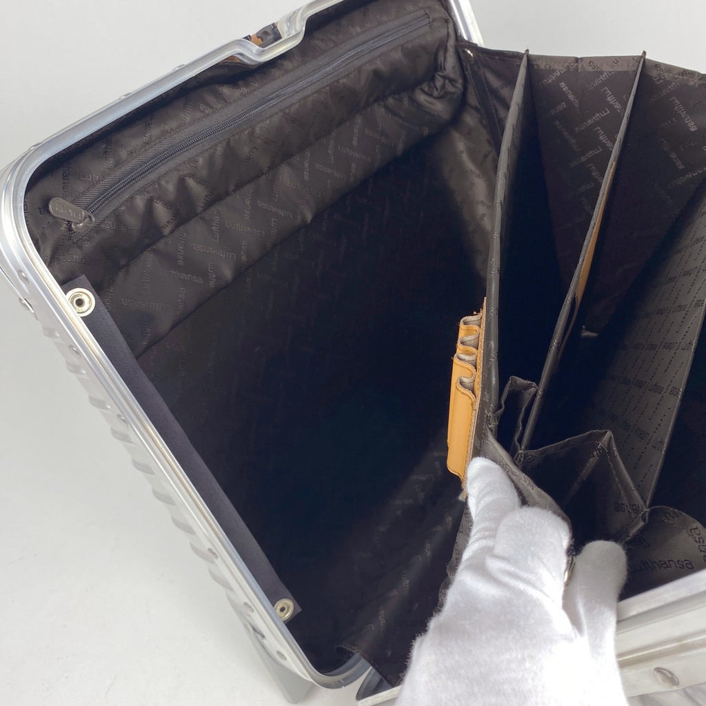 リモワ トパーズ ビジネス トローリー 2輪 TSAロック TOPAS BUSINESS TROLLY キャリーバッグ アルミ シルバー レディース 【中古】brbag