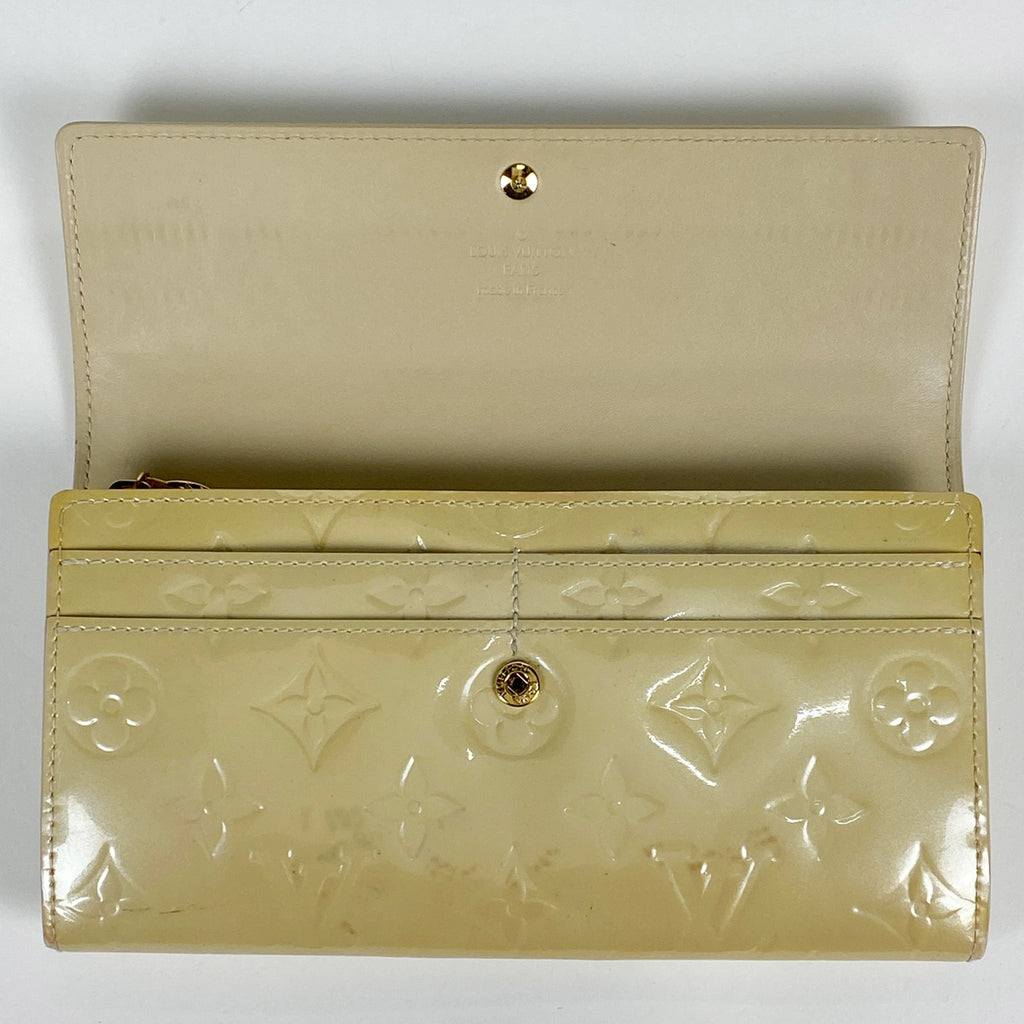 ルイ・ヴィトン ポルトフォイユ サラ 札入れ 小銭入れ エナメル 長財布 モノグラムヴェルニ ブロンコライユ M91382 レディース 【中古】brbag