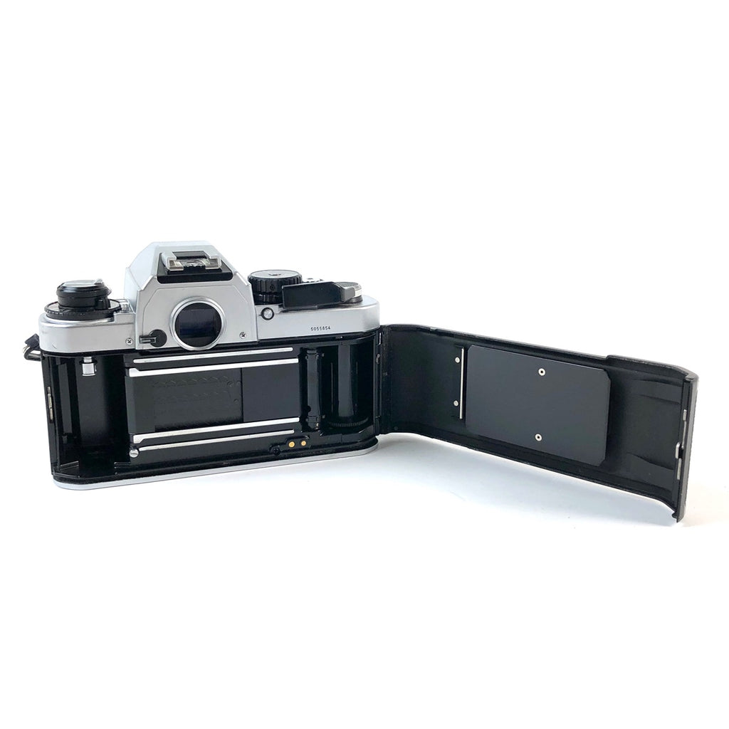 ニコン Nikon FA ＋Ai-S NIKKOR 50mm F1.8 フィルム マニュアルフォーカス 一眼レフカメラ 【中古】