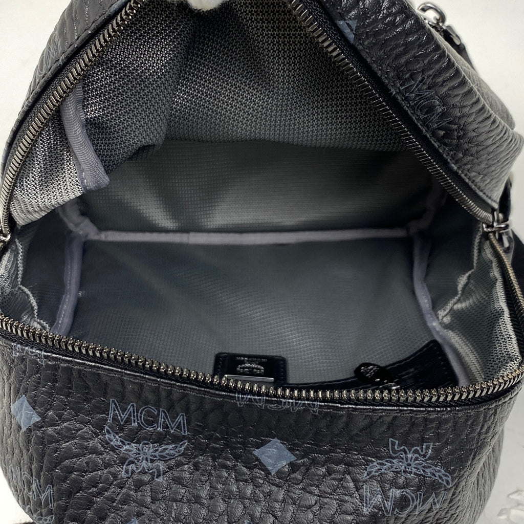 エム・シー・エム ロゴグラム リュックサック ヴィセトス スタッズ リュック レザー ブラック レディース 【中古】brbag