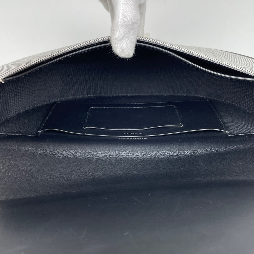 【最終値引き】 バーバリー ロゴ ショルダーバッグ キャンバス グレー ブラック レディース 【中古】brbag