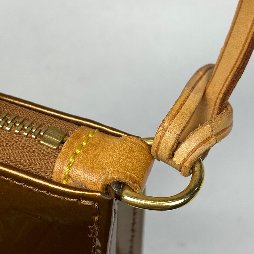 ルイ・ヴィトン レキシントン ハンドバッグ メイク エナメル アクセサリーポーチ モノグラムヴェルニ ブロンズ M91133 レディース 【中古】