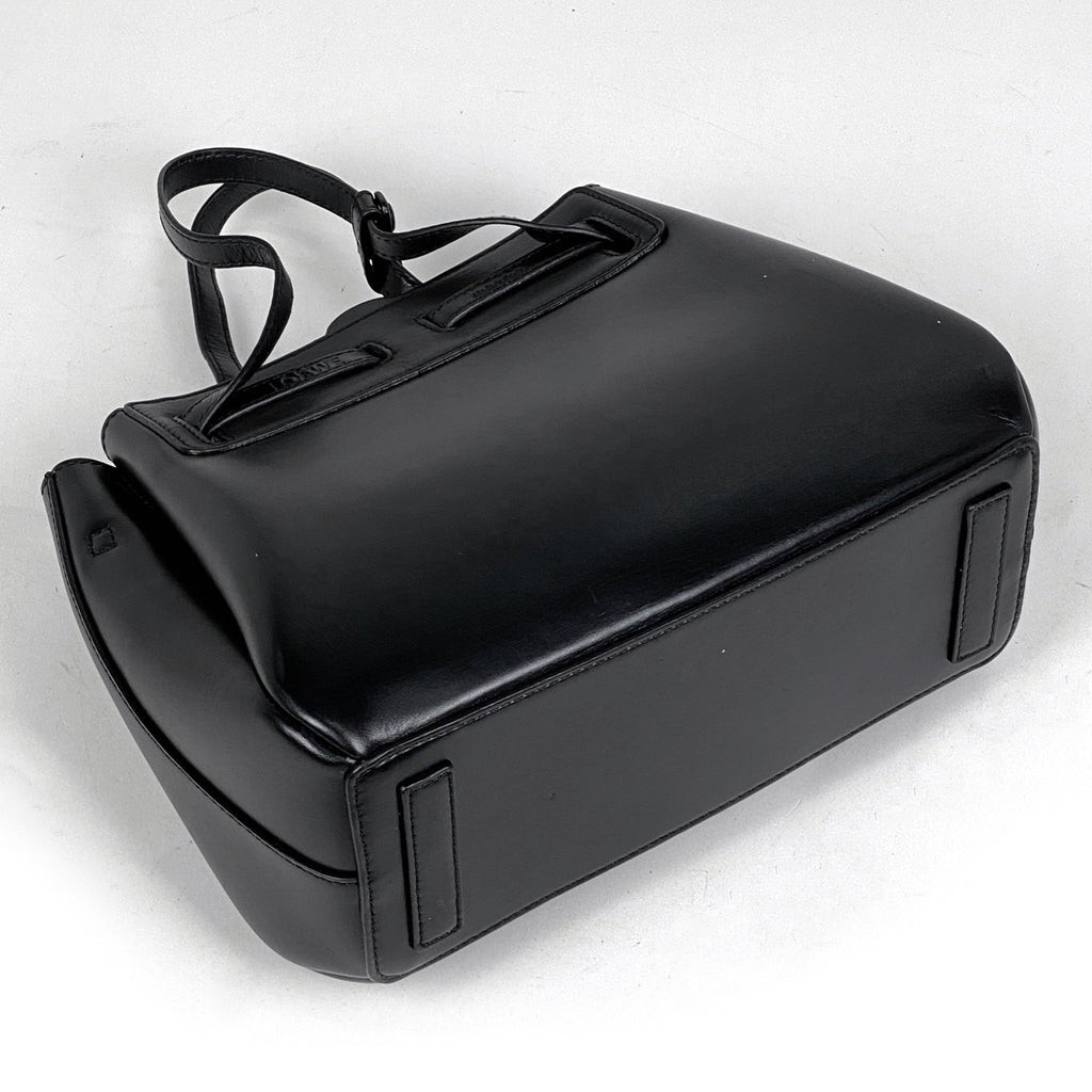 ロエベ ラゾ ミニ ハンドバッグ 2WAY ショルダーバッグ アナグラム ハンドバッグ レザー ブラック レディース 【中古】