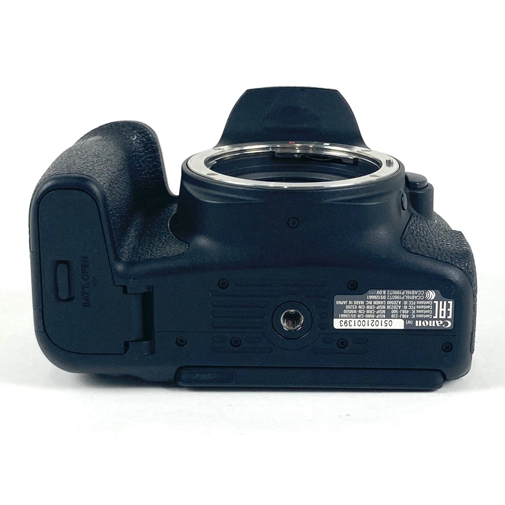 キヤノン Canon EOS Kiss X9i EF-S 18-135 IS USM レンズキット デジタル 一眼レフカメラ 【中古】
