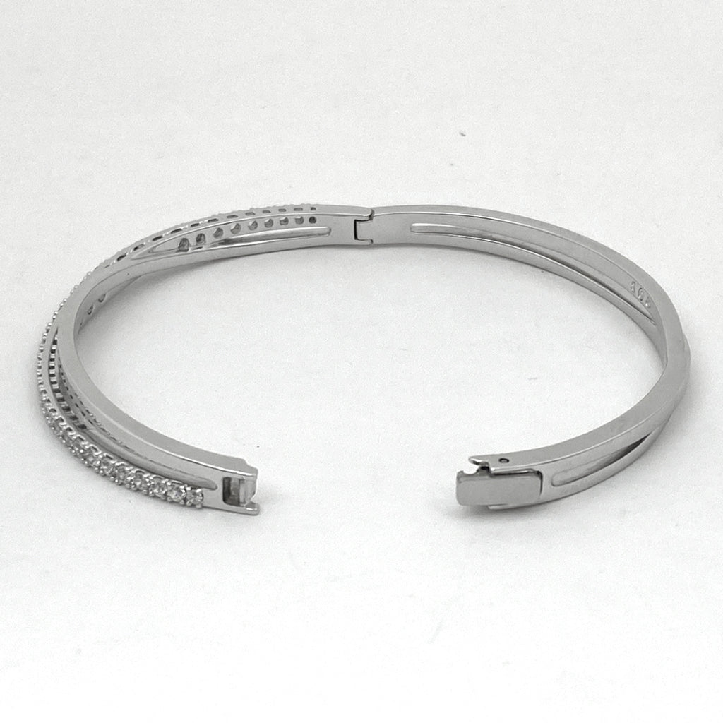 スワロフスキー ツイスト バングル Twist ジルコニア 腕輪 バングル メタル シルバー レディース 【中古】bracc