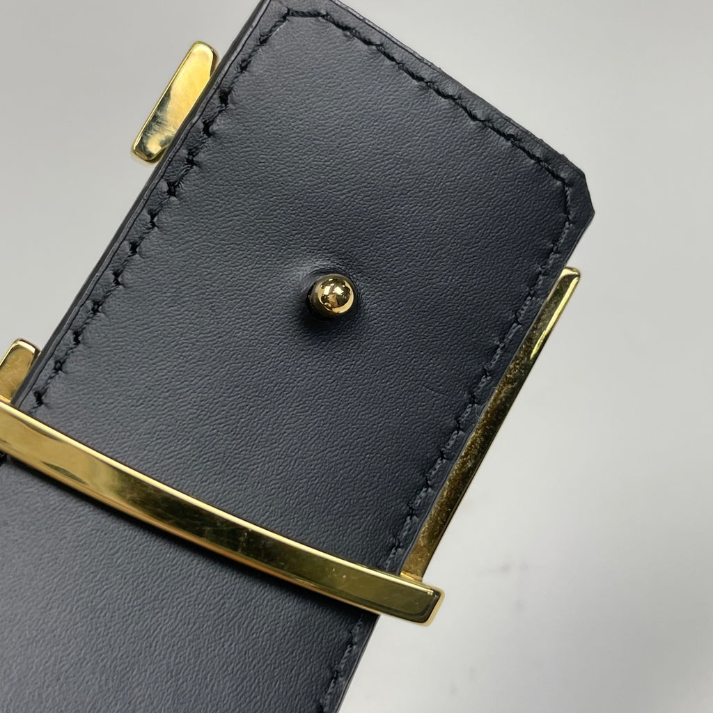 ルイ・ヴィトン サンチュール イニシャル LV リバーシブル NBAコラボ モノグラム ベルト ベルト レザー ブラック メンズ 【中古】brbag