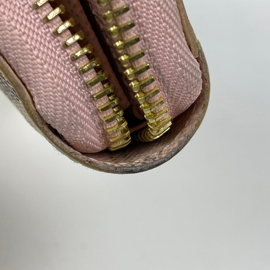 ルイ・ヴィトン ジッピー ウォレット ラウンドジップ ラウンドファスナー 長財布 ダミエアズール ホワイト N60019 レディース 【中古】brbag