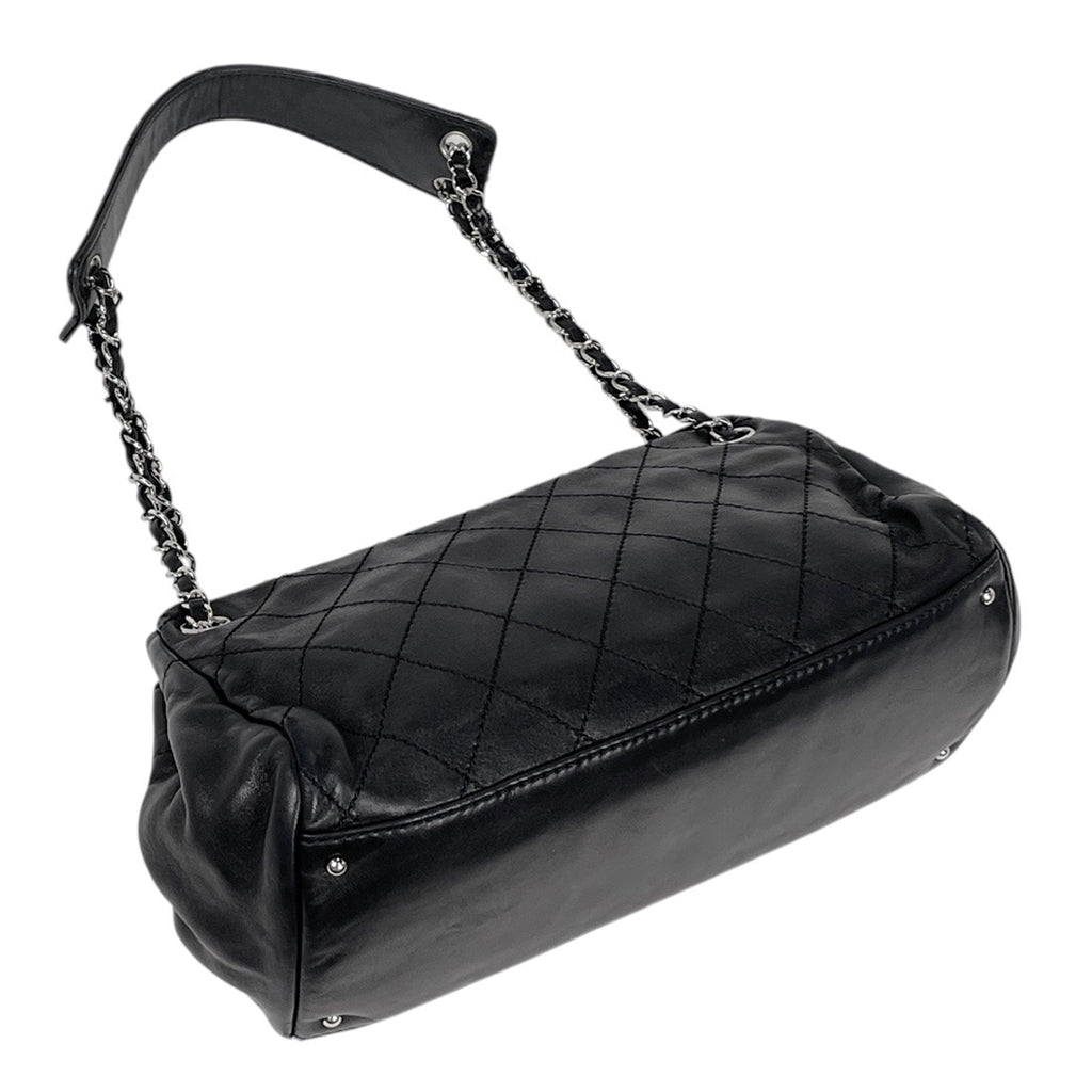 シャネル ココマーク チェーン ショルダーバッグ マトラッセ レザー ブラック レディース 【中古】 brbag