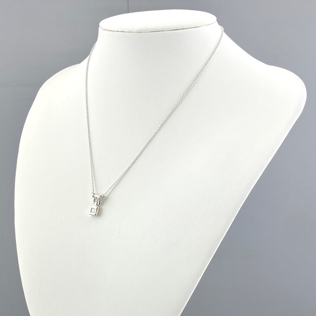 ダイヤモンド デザインネックレス ペンダント ネックレス K18 ダイヤモンド レディース 【中古】nbjwl